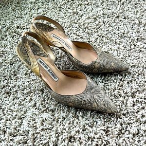 MANOLO BLAHNIK. Sling Back size 6.5